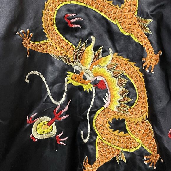 VTG MCM Asian Black Silk Embroidered Golden Chinese Dragon Robe Kimono Sz S/M/L - Picture 8 of 16